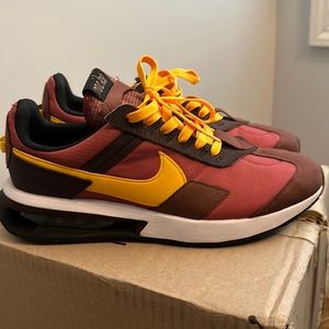 Nike size 11 sneaker